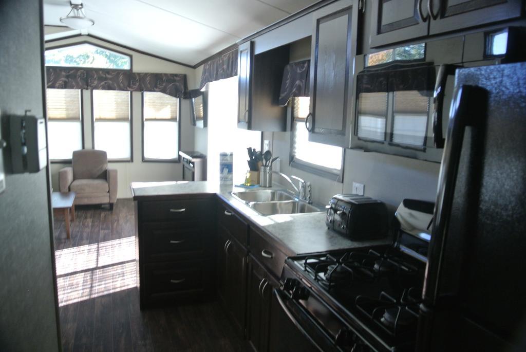 Sherkston Shores Beach Resort Port Colborne Ruang foto